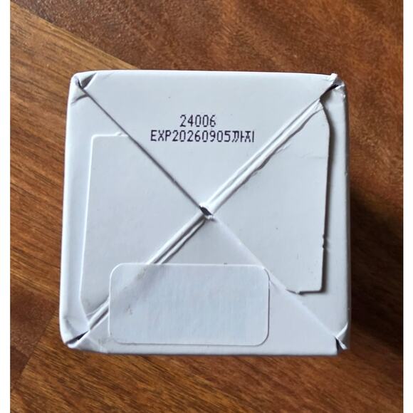 Medicube PDRN Pink Peptide Serum Korean Skincare New in Box 1.01 fl Oz. - Picture 4 of 4